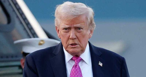 ترامب: عرضت اتفاقاً عادلاً على إيران... وإذا لم تقبل سندمر كل محطات الكهرباء والجسور فيها - ويتكوف وكوشنر في طريقهما إلى إسلام آباد للمشاركة في الجولة الثانية من المحادثات الثلاثاء المقبل 