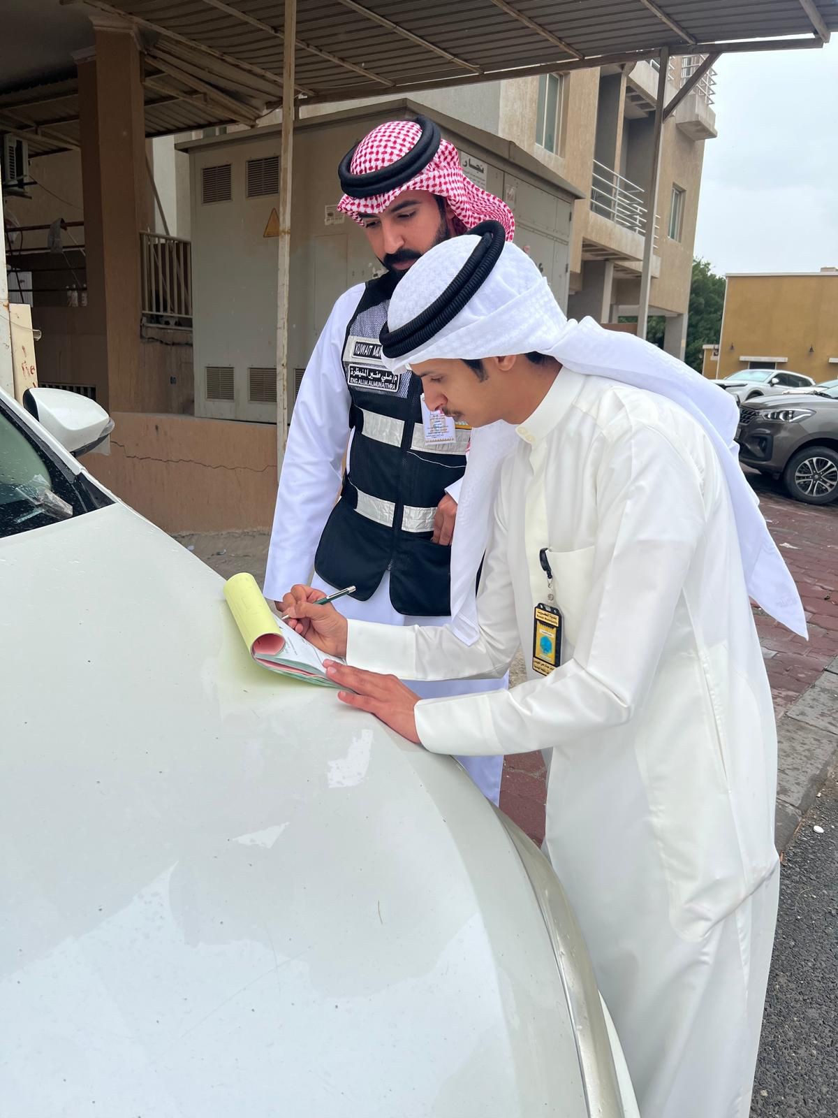 &laquo;البلدية&raquo;: توجيه 12 إنذاراً لأنظمة بناء في حولي