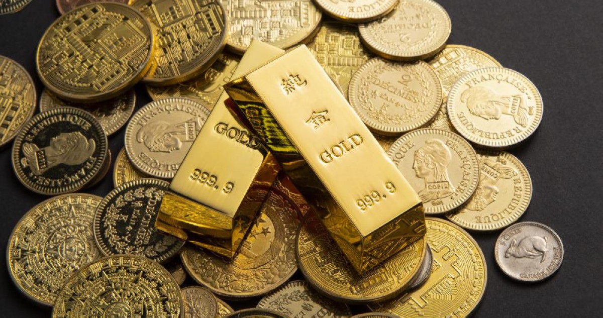 الذهب يتراجع وسط مخاوف التضخم وترقب محادثات أميركا وإيران