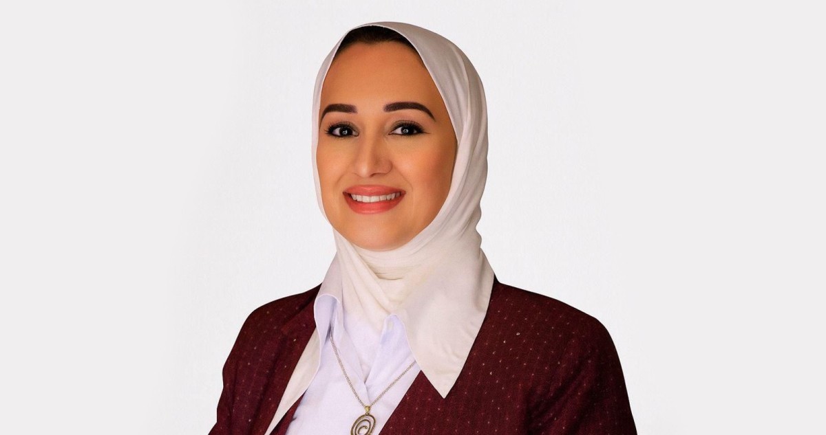 «القُصر»: ترقية 122 موظفاً وموظفة بالاختيار 