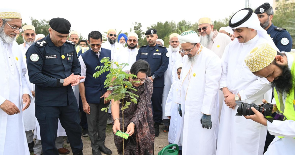 تشجير حديقة السالمية بمبادرة من سفارة الهند وتعاون محافظة حولي