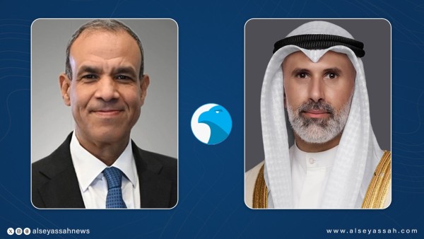 وزير الخارجية يبحث هاتفيا مع نظيره المصري تطورات الأحداث الراهنة في المنطقة