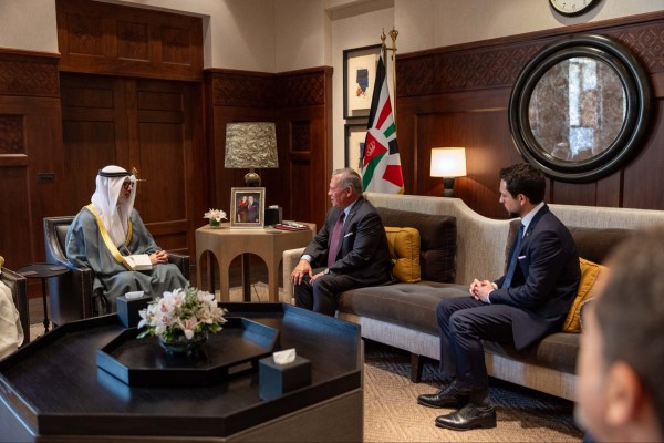 ملك الأردن يستقبل وزير الخارجية: أمن دول الخليج أساس لأمن المنطقة والعالم واستقرارهما