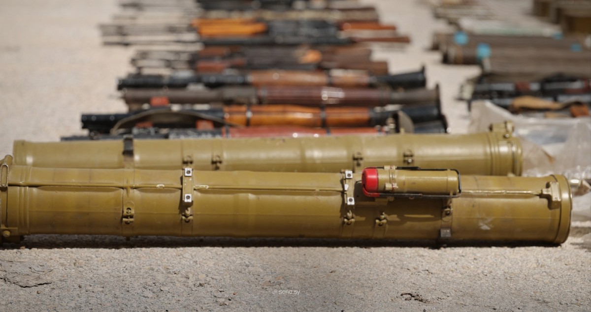 سورية: تفكيك خلية إرهابية في حمص وضبط أسلحة ثقيلة كانت معدّة لعمليات تخريبية