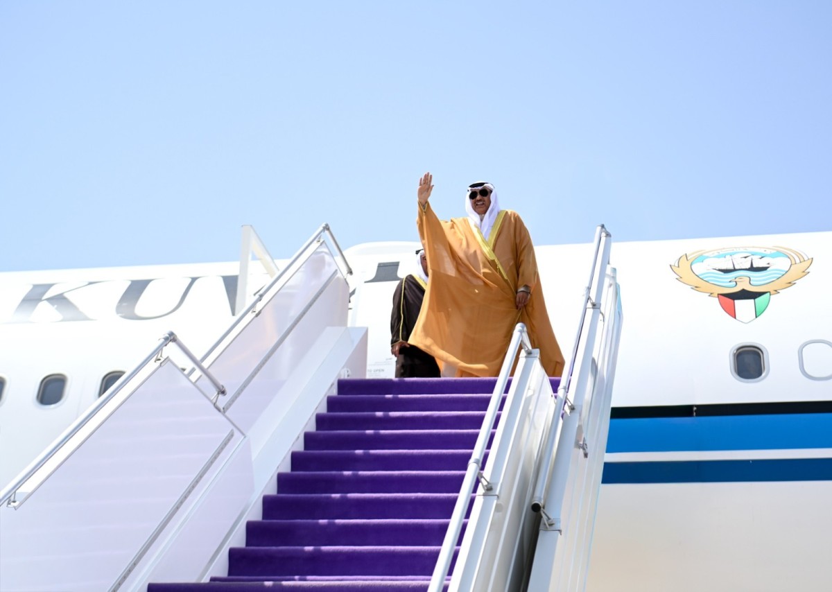 ممثل سمو أمير البلاد سمو ولي العهد يعود إلى أرض الوطن