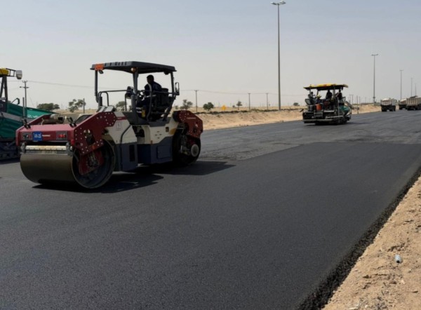 «الأشغال»: فرش الأسفلت على طريق العبدلي... واستقبال الشكاوى عبر رقم بديل للخط الساخن موقتا 