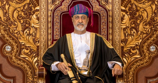 سلطان عُمان يصدر مرسوماً بإنشاء منطقة خاصة للذكاء الاصطناعي