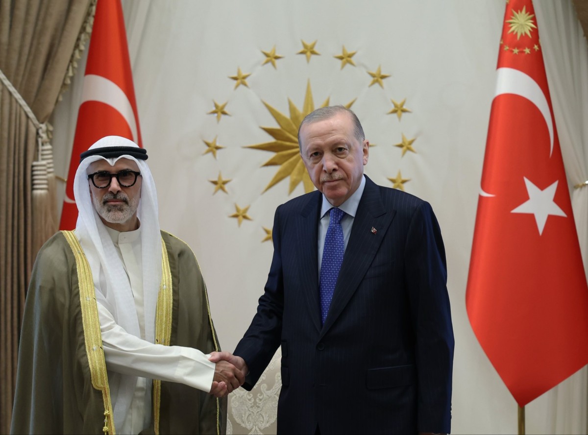 سمو الأمير يبعث برسالة خطية إلى الرئيس التركي تتعلق بالعلاقات التاريخية بين البلدين والتطورات الراهنة في المنطقة 