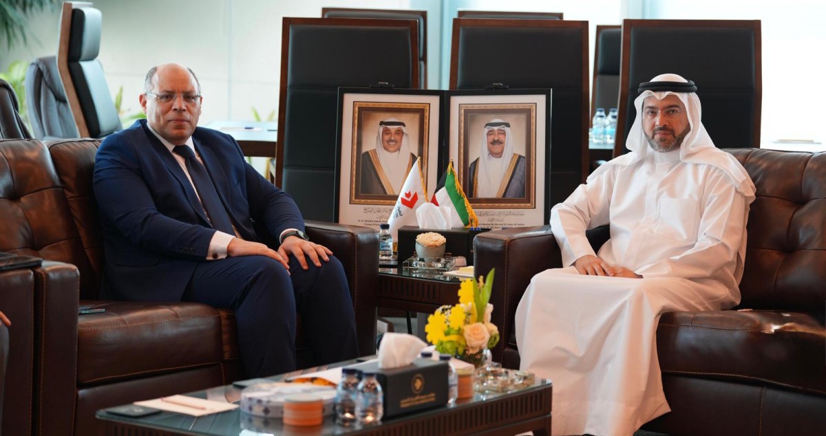 رئيس &laquo;الطيران المدني&raquo; يبحث مع السفير المصري تعزيز التعاون بقطاع الطيران