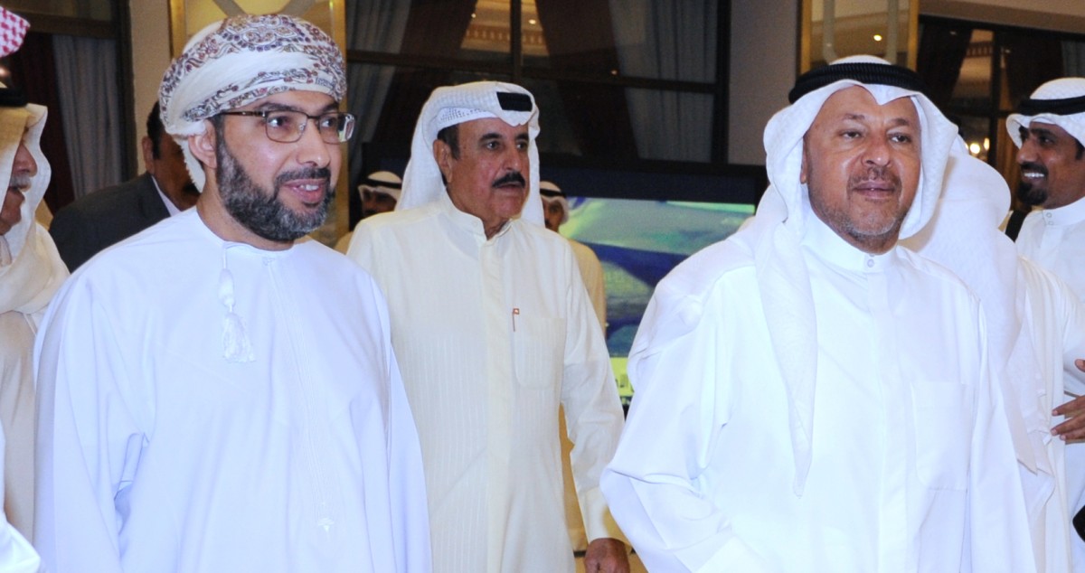 حمد جابر العلي يستقبل رواد ديوان سلوى