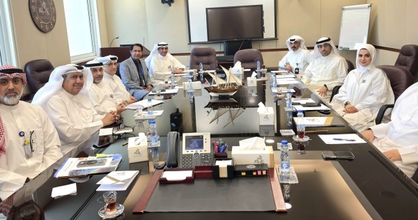 'التطبيقي' و'الخدمة المدنية' يبحثان مواءمة التخصصات مع احتياجات سوق العمل