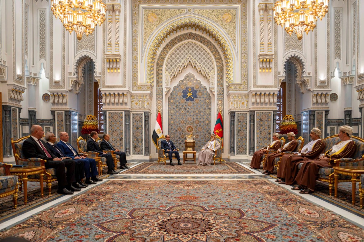 سلطان عمان والرئيس المصري يبحثان سبل التوصل لاتفاق نهائي للأزمة الأميركية - الإيرانية