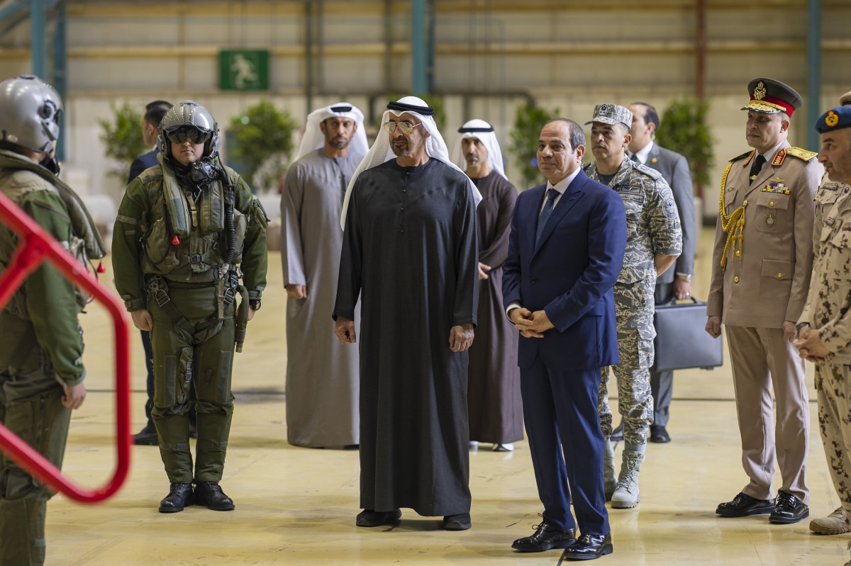 الرئيسان المصري والإماراتي يبحثان تطورات الأزمات الإقليمية وتعزيز التنسيق المشترك