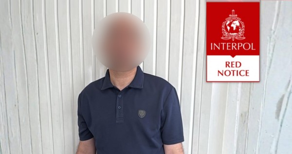 'الداخلية': ضبط متهم هـارب محكوم في قضايا الاستيلاء عـلى المال العام والتزوير