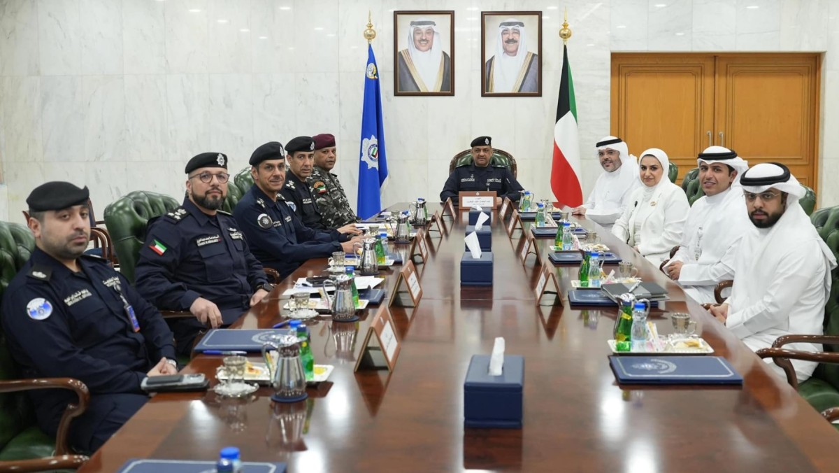 'الداخلية' و'الشؤون' تبحثان وضع ضوابط واضحة لملفات 'التحاق بعائل'