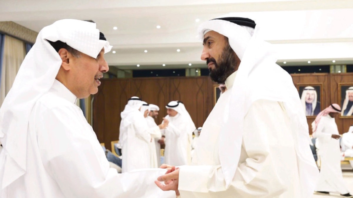 ديوان حمد جابر العلي يزدهي بحضور  كبار الشيوخ وحشد من الأصدقاء