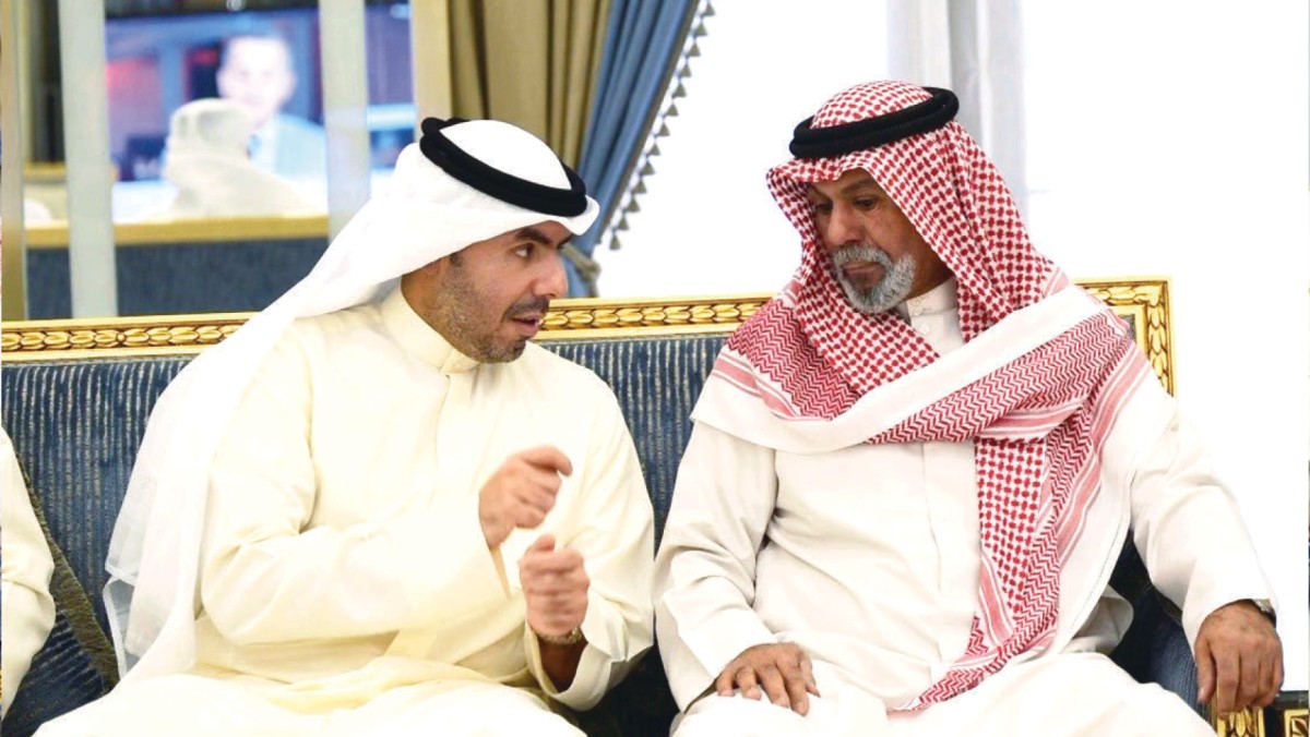 ديوان حمد جابر العلي يزدهي بحضور  كبار الشيوخ وحشد من الأصدقاء