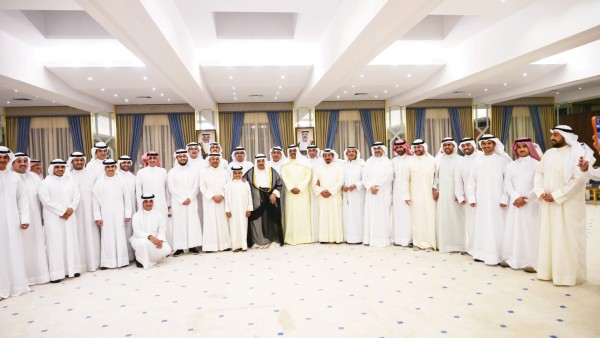 ديوان حمد جابر العلي يزدهي بحضور كبار الشيوخ وحشد من الأصدقاء 
