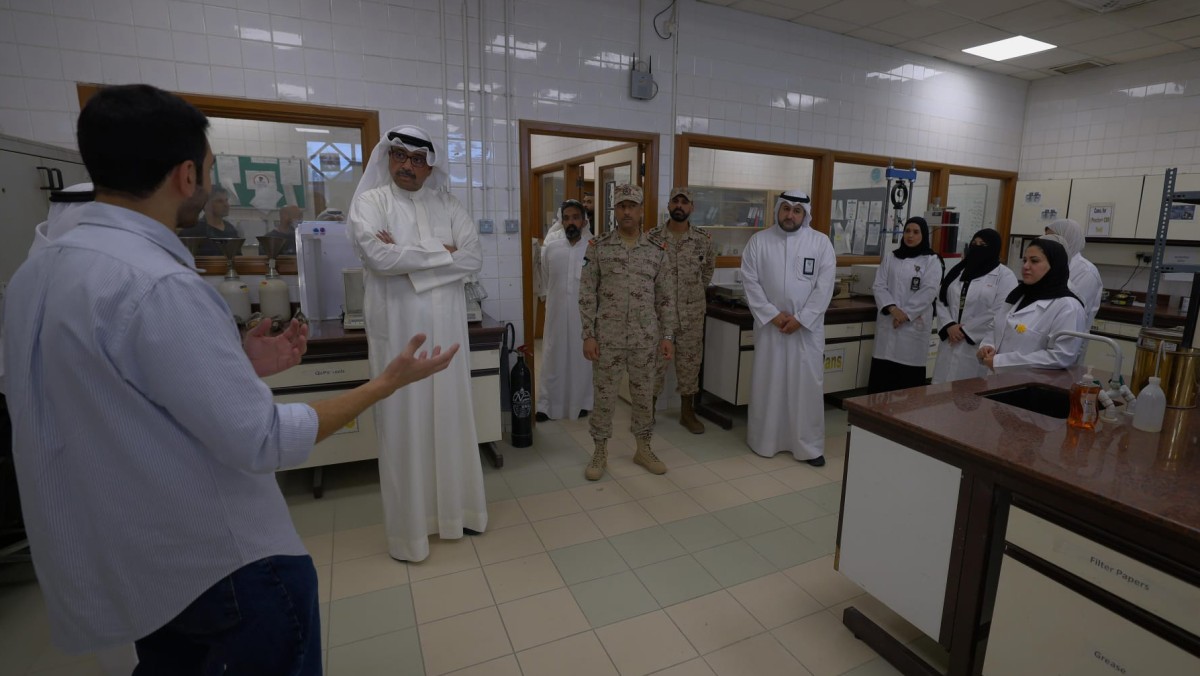 وزير الدفاع يتفقد قطاع الشؤون الفنية: مواصلة العطاء والعمل بروح الفريق الواحد في خدمة الوطن