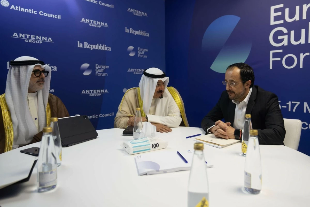 ممثل سمو الأمير يستعرض مع رئيسي فنلندا وقبرص العلاقات الثنائية المتميزة والقضايا المشتركة