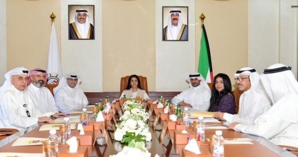 وزيرة الأشغال: وضع الحلول لكل المعوقات في المحافظات الست لرفع كفاءة العمل 