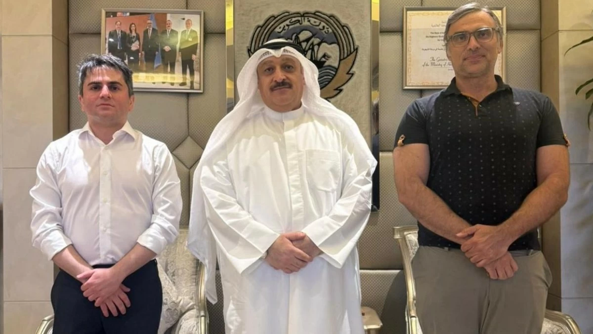 وزير الصحة: تمكين الكفاءات الوطنية وتوسيع التعاون العلمي مع الخبرات الطبية العالمية