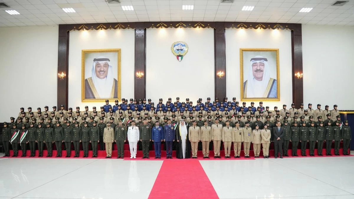 النائب الأول للضباط الخريجين: المرحلة الراهنة تتطلب أعلى درجات الجاهزية والانضباط واليقظة