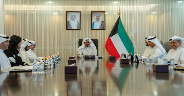 رئيس الوزراء يترأس اجتماعاً لمتابعة الأعمال التنفيذية الخاصة بالمناقصات العامة 