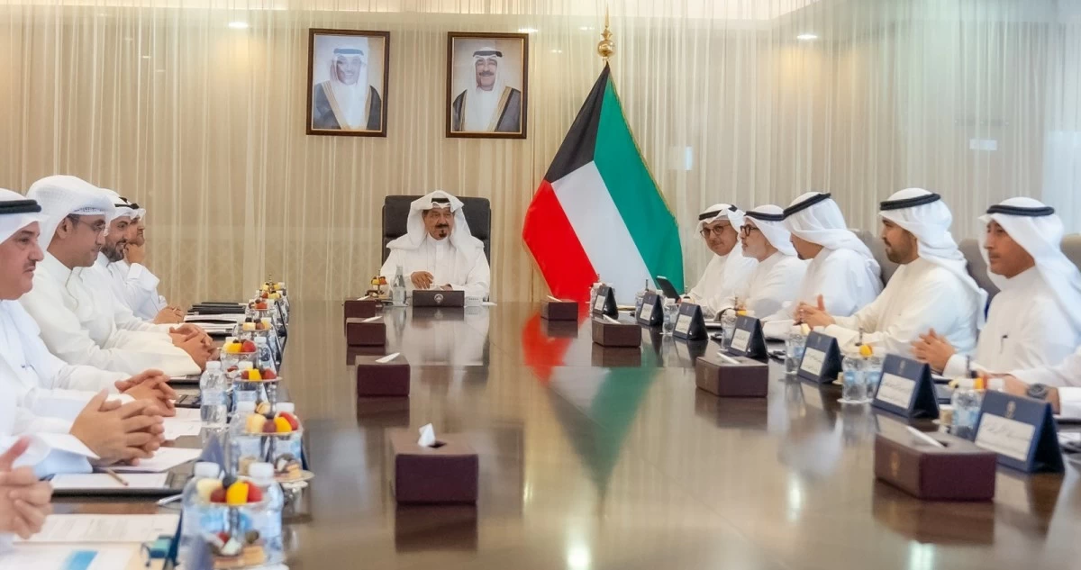 رئيس الوزراء يترأس اجتماعاً بشأن ملاحظات ومتطلبات مجموعة العمل المالي 