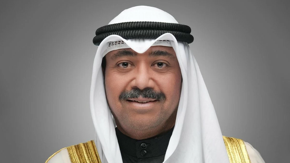 وزير الدفاع يهنئ القيادة السياسية بمناسبة عيد الأضحى المبارك