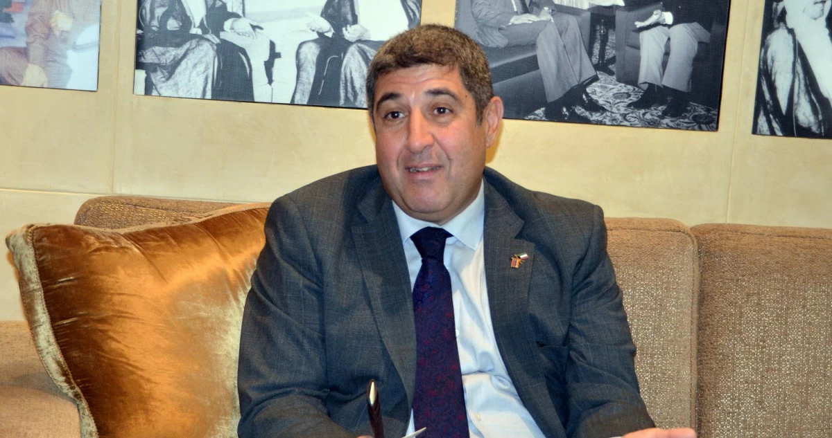 سفراء دول صديقة وشقيقة هنأوا بالعيد: الأمن والسلام للكويت... والاستقرار والرخاء لشعبها
