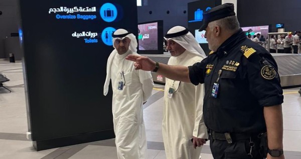 رئيس "الجمارك" ونائبه يتفقدان مطار T4 للاطمئنان على إجراءات استقبال الحجاج وسير العمل 