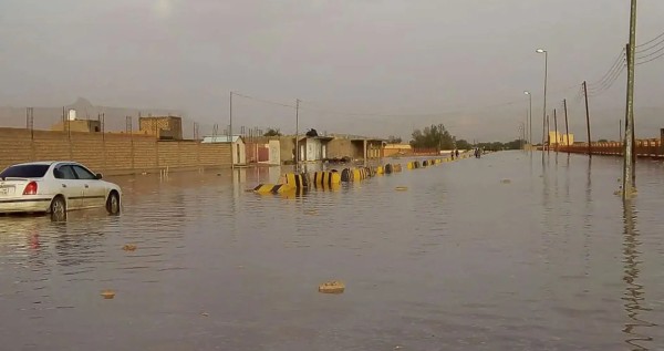 السيول تضرب جنوب ليبيا وتقطع الاتصالات والكهرباء والمياه