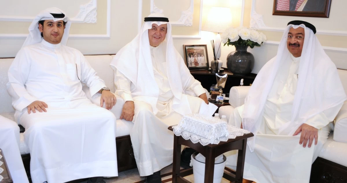 ديوان الدغيشم استقبل المهنئين... عساكم من عواده