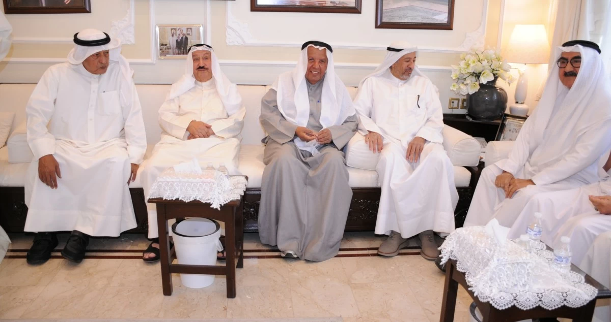 ديوان الدغيشم استقبل المهنئين... عساكم من عواده