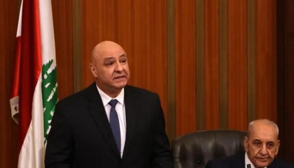 الرئيس اللبناني: اتفاق وقف إطلاق النار قد يكون الفرصة الأخيرة... وعلينا عدم منح إسرائيل ذرائع لعدم انسحابها من لبنان