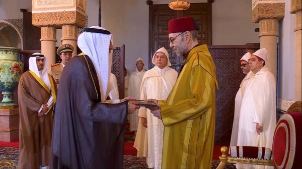 سفير الكويت لدى المغرب يقدم أوراق اعتماده إلى الملك محمد السادس 