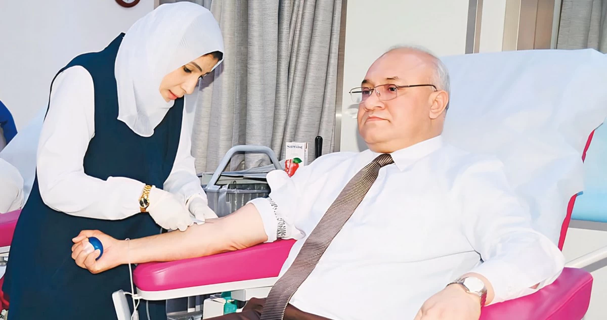 سفارة بنغلاديش تتضامن مع مصابي الاعتداء الإيراني بحملة تبرع بالدم