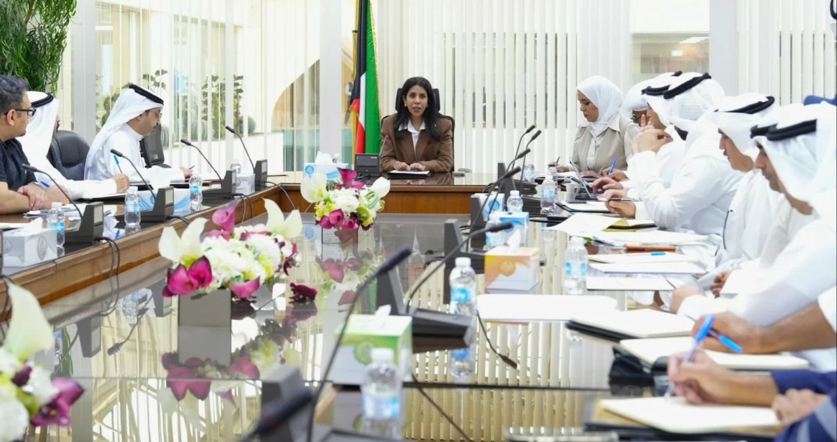 المشعان تبحث مع قيادات 'الأشغال' مستجدات مشاريع صيانة الطرق: الالتزام بالجودة والجداول الزمنية