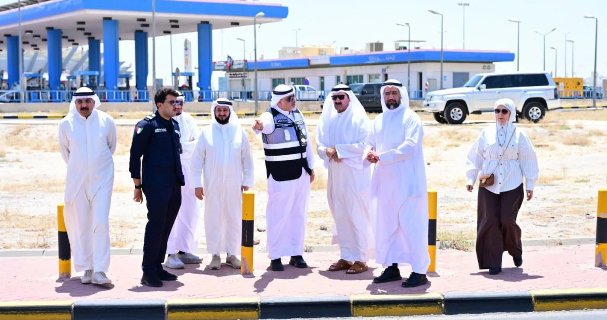 الكويت – عذبي الناصر ناقش مع لجنة الشكاوى بالمحافظة تطوير تقاطع المستشفى… الكويت – عذبي الناصر ناقش مع لجنة الشكاوى بالمحافظة تطوير تقاطع المستشفى…