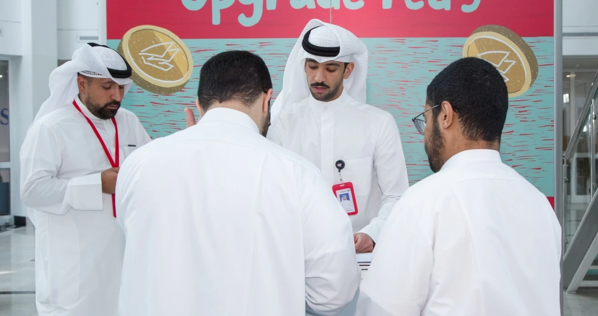 'الخليج' يستقبل طلاب جامعة 'GUST'