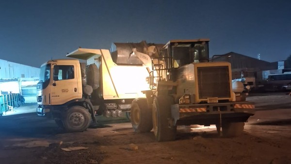 'البلدية': إزالة 18 درباً من المخلفات وتحرير 6 مخالفات بحق باعة جائلين في 'الأحمدي'