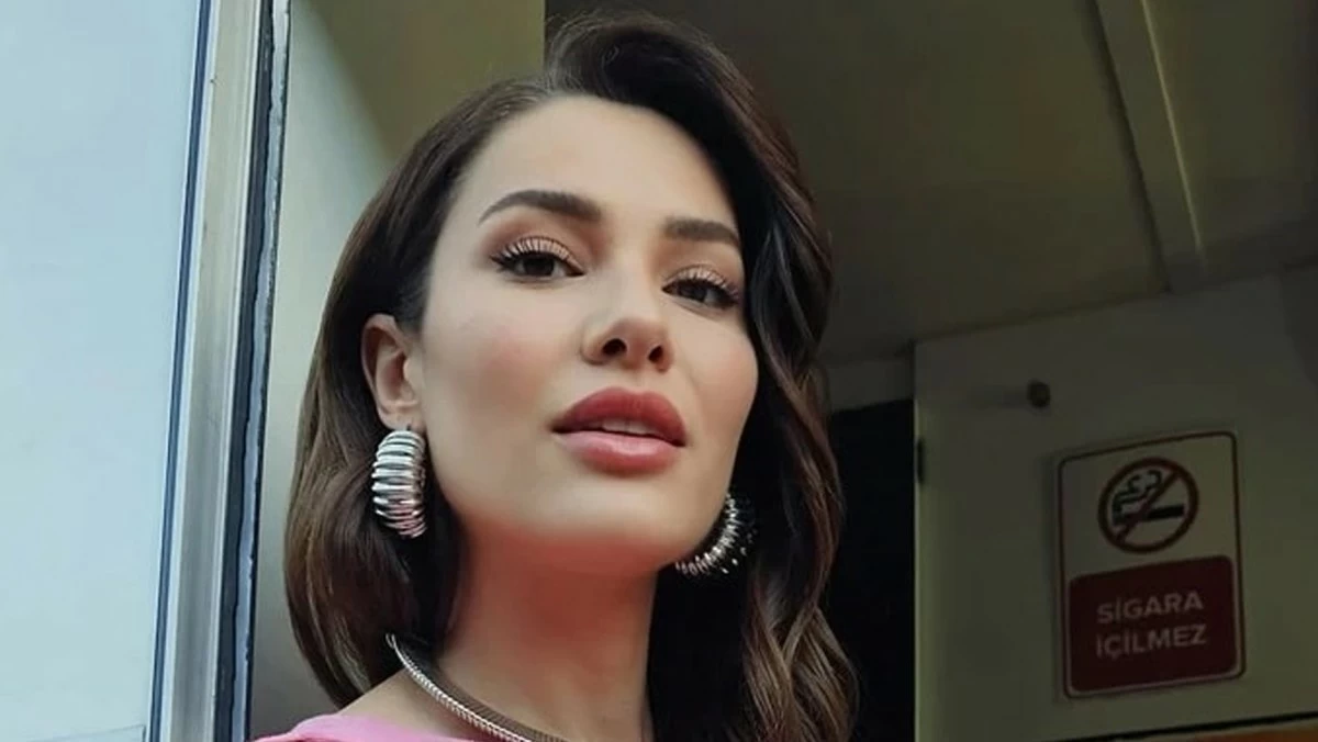 بعد يوم من عيد ميلادها... وفاة مفاجئة لنجمة 'شراب التوت البري' إيجي ارتيم
