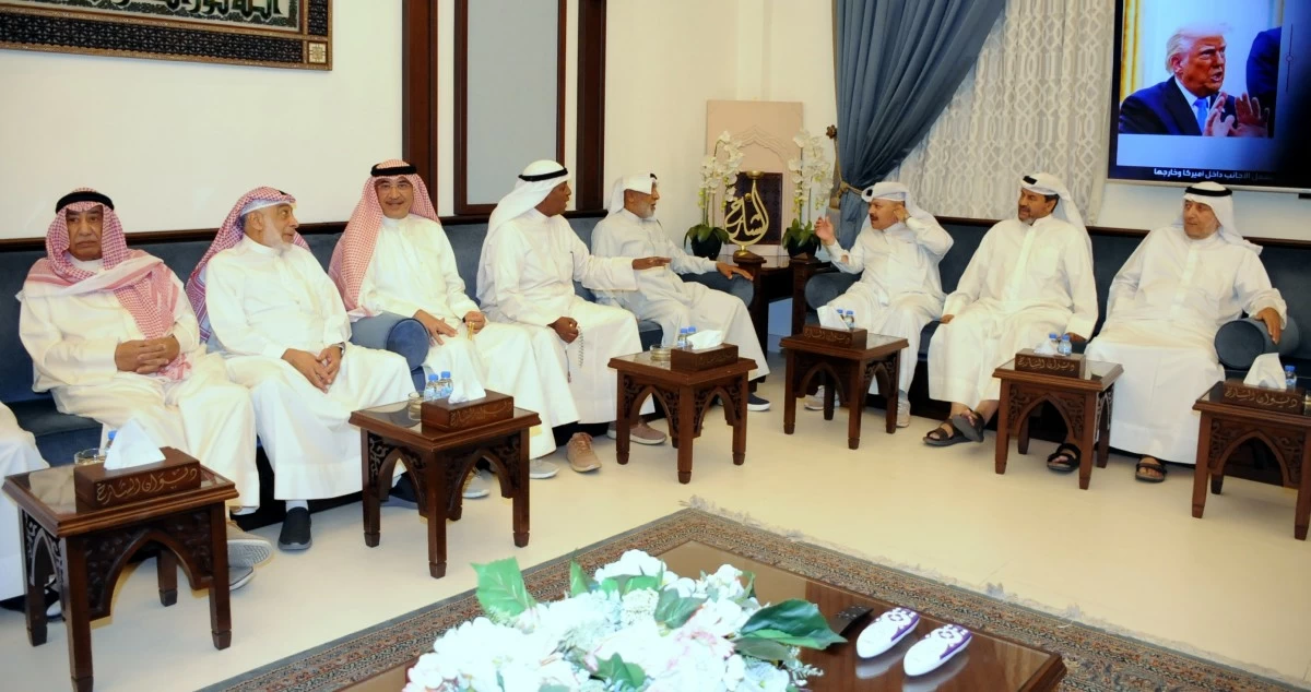 'ربع النقرة الطيبين' يجمع رفاق العمر... و'التيَلّ' و'المقصي'