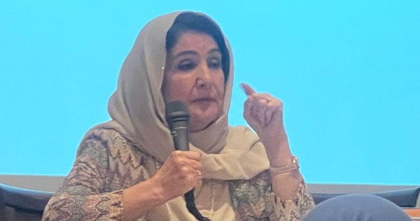 'ألفاظ اللهجة الكويتية' بالإنكليزية... جديد ليلى السبعان