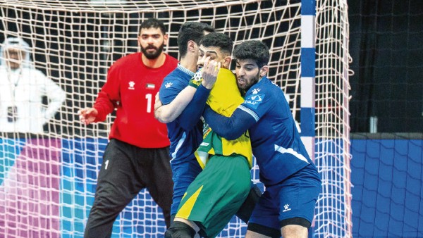 'عرش آسيا لليد'... برقان لكتابة التاريخ والخليج للقب الثاني