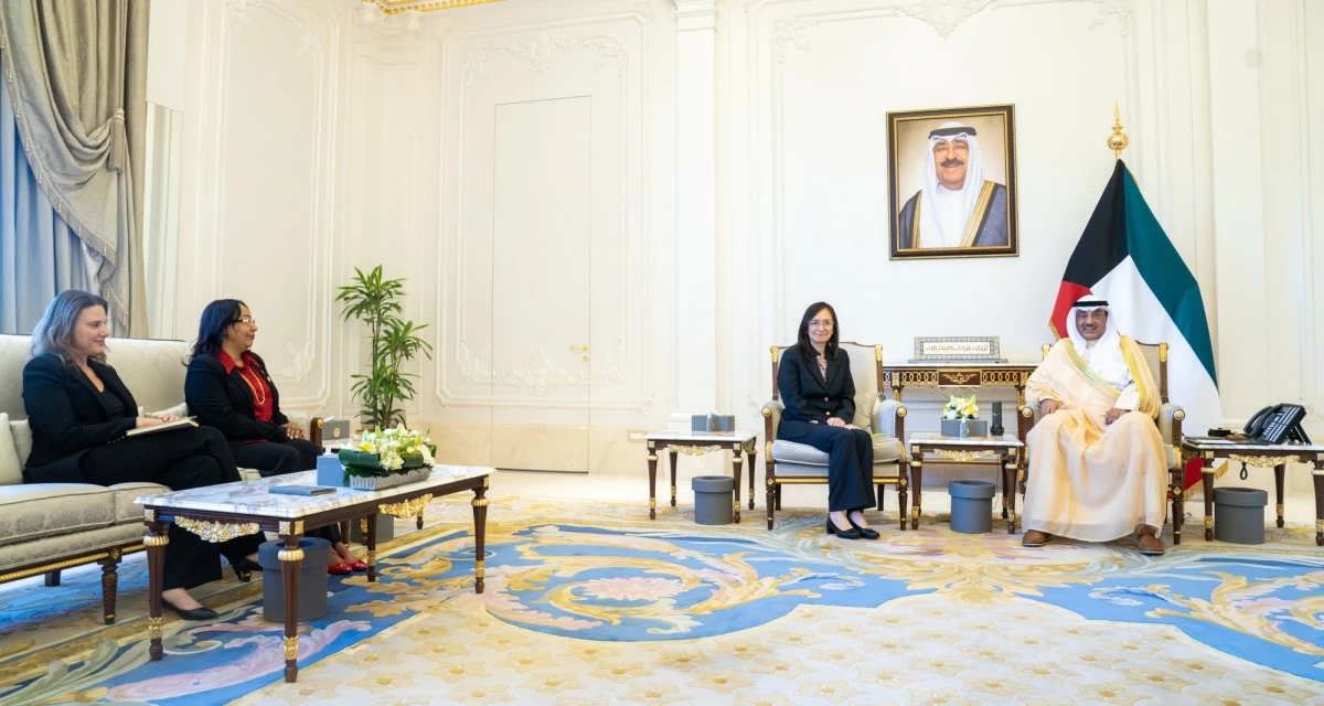 ولي العهد يستقبل الممثلة العليا للأمين العام للأمم المتحدة