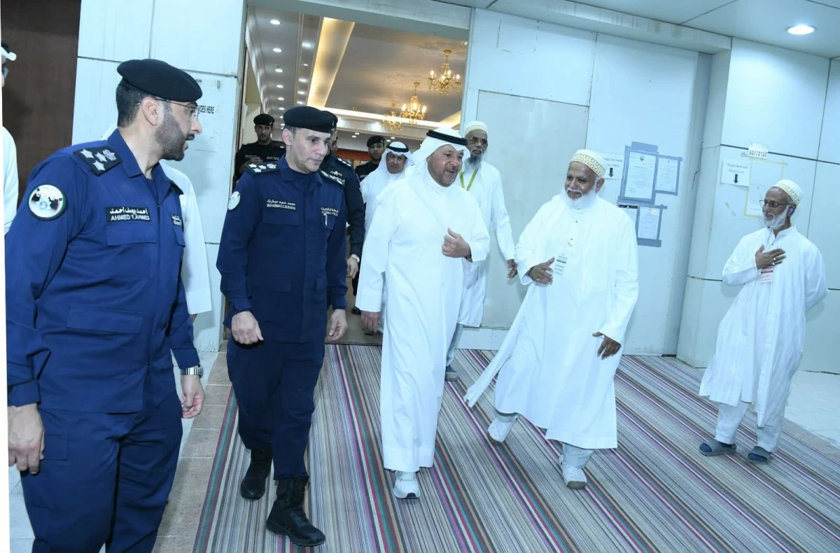 محافظ الفروانية يتفقد عدداً من الحسينيات: ضرورة الالتزام بالأنظمة والتعليمات
