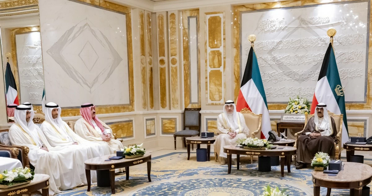 سمو الأمير: تكثيف الجهود والتعاون من أجل تحقيق المزيد من البطولات الرياضية