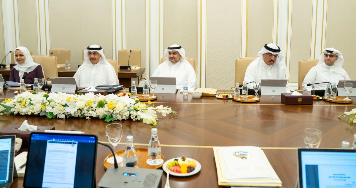 مجلس الوزراء يعقد اجتماعاً برئاسة اليوسف